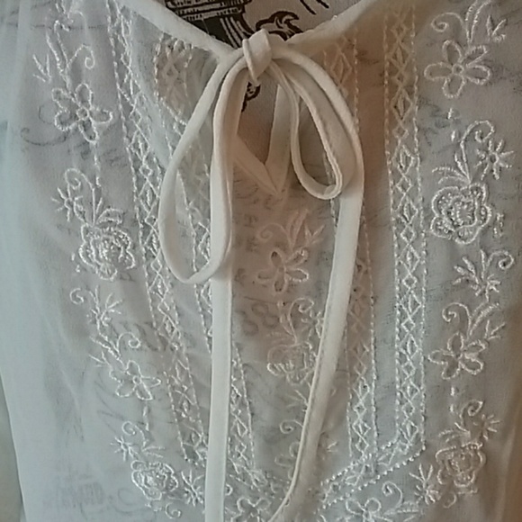 LC Lauren Conrad Peasant Blouse - Picture 3 of 3